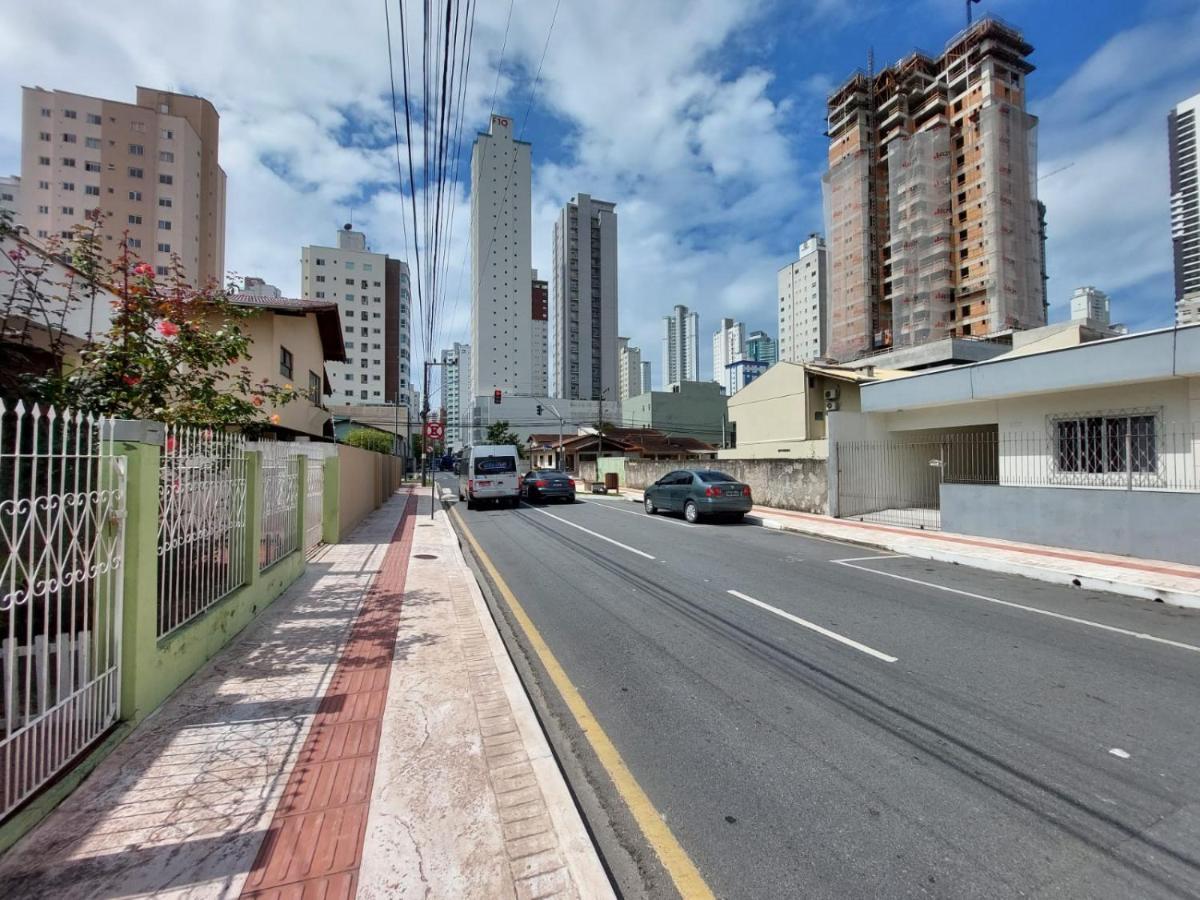 A Casinha Vila Balneário Camboriú Exterior foto