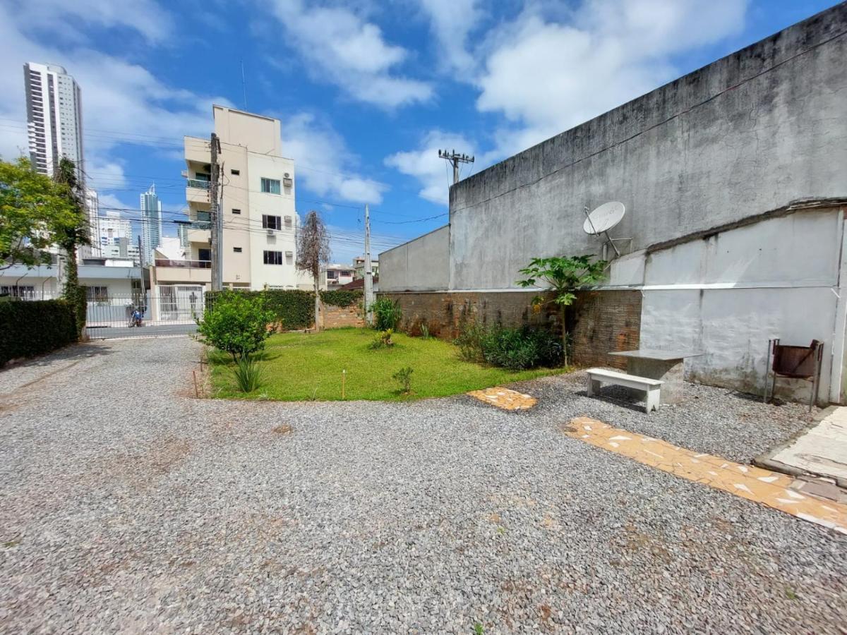 A Casinha Vila Balneário Camboriú Exterior foto